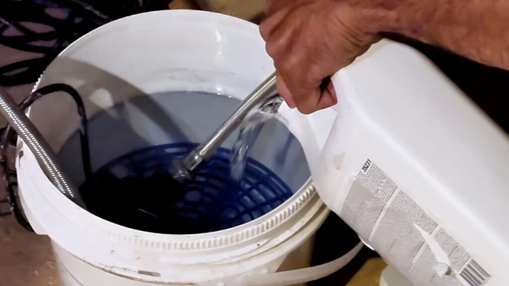 7 tankless water heater flush Circulating Descaling Solution